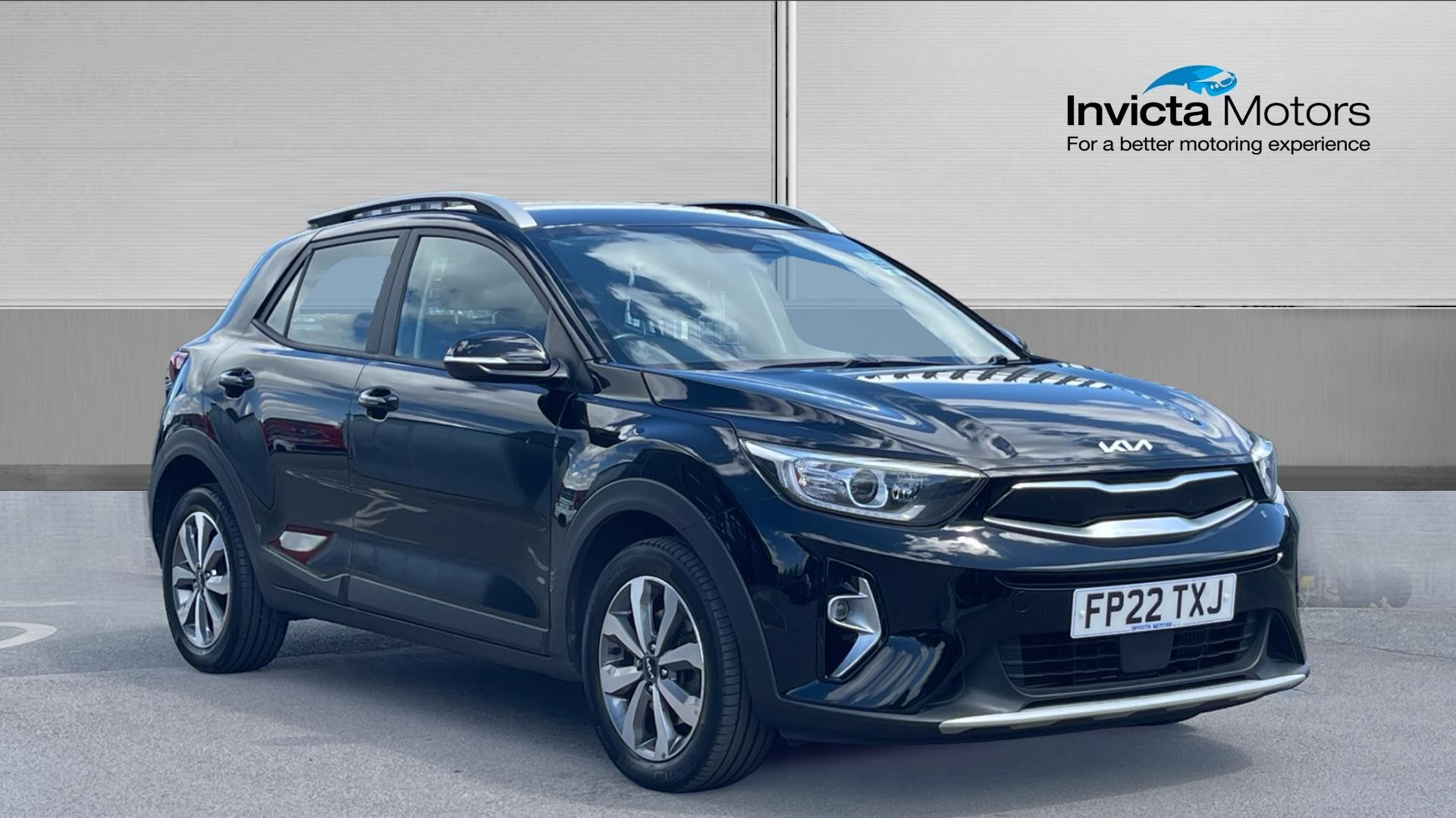 Main listing image - Kia Stonic
