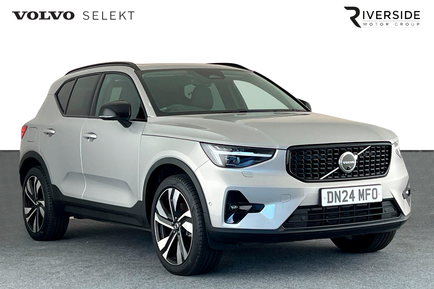 Main listing image - Volvo XC40