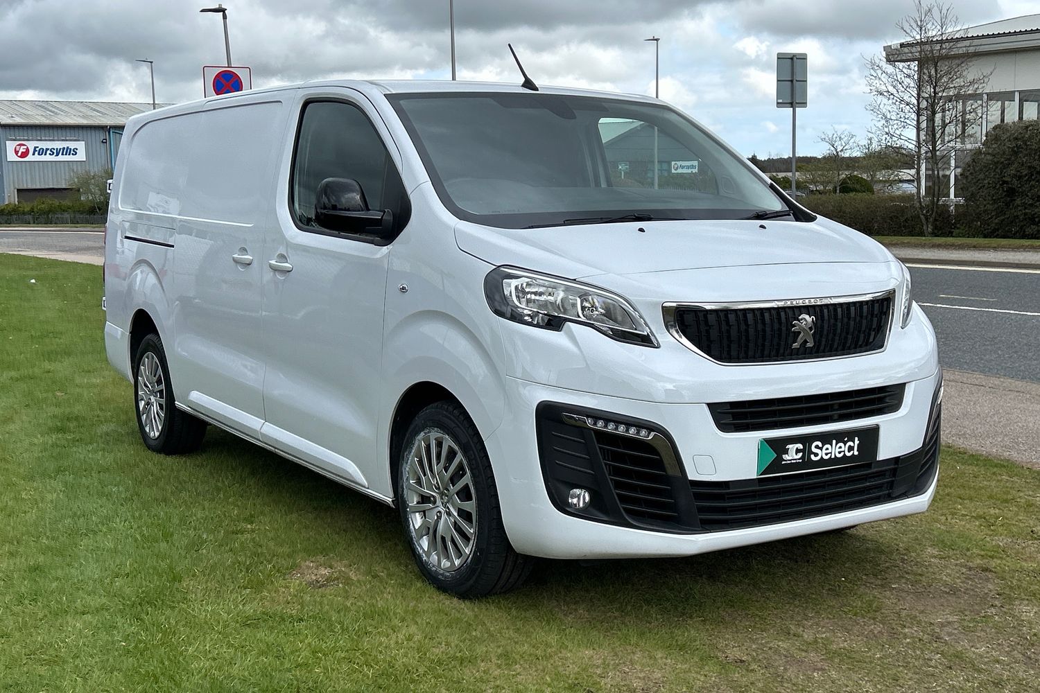 Main listing image - Peugeot Expert