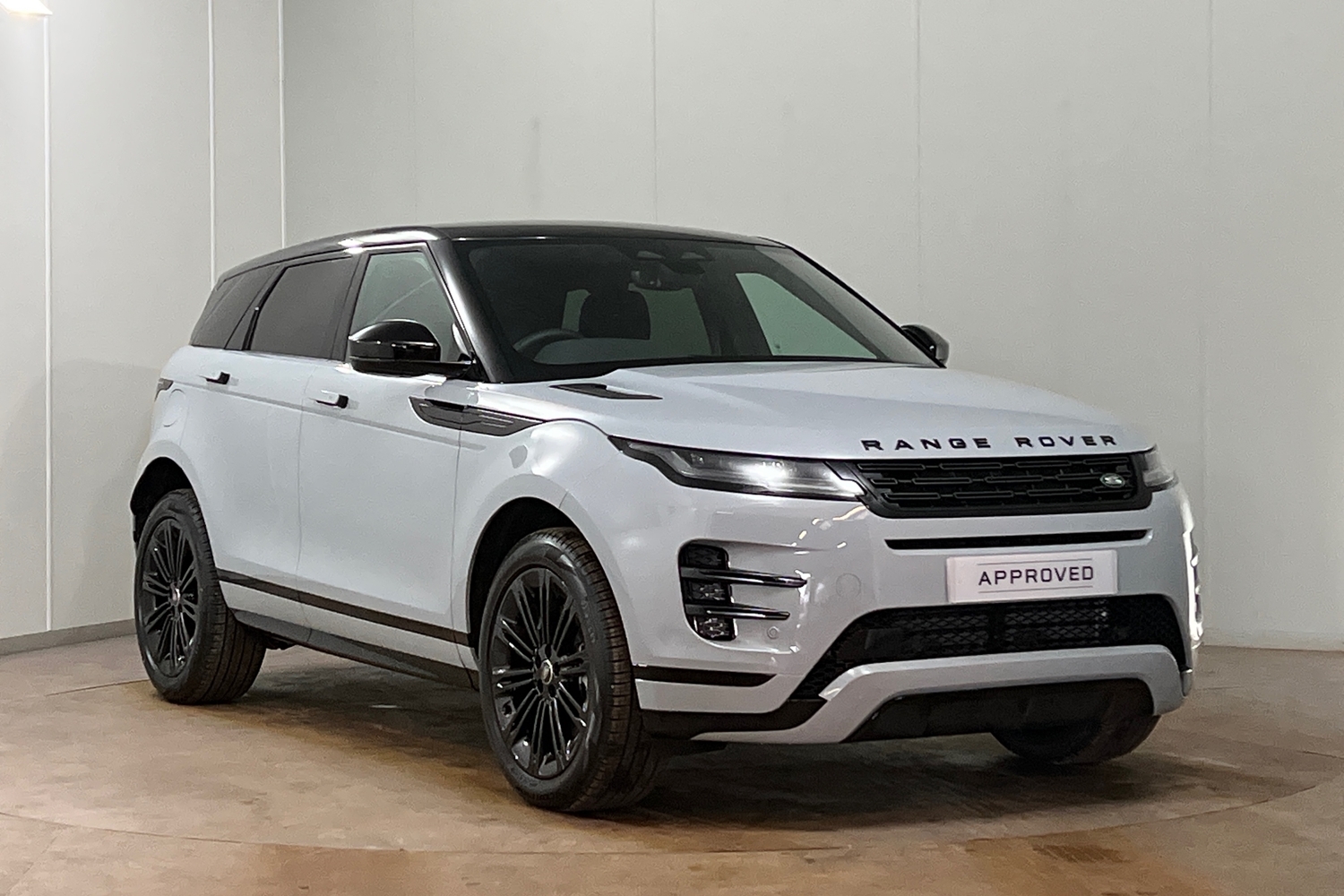 Main listing image - Land Rover Range Rover Evoque