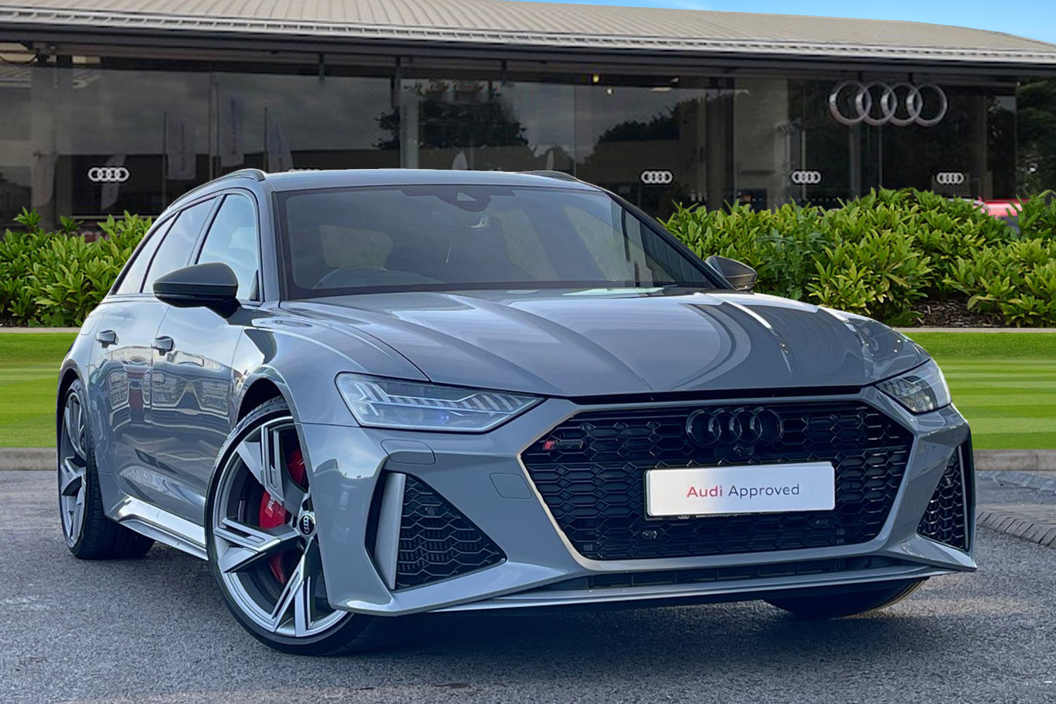 Main listing image - Audi RS6