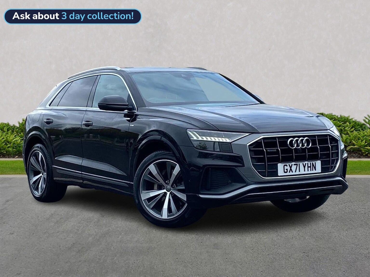 Main listing image - Audi Q8