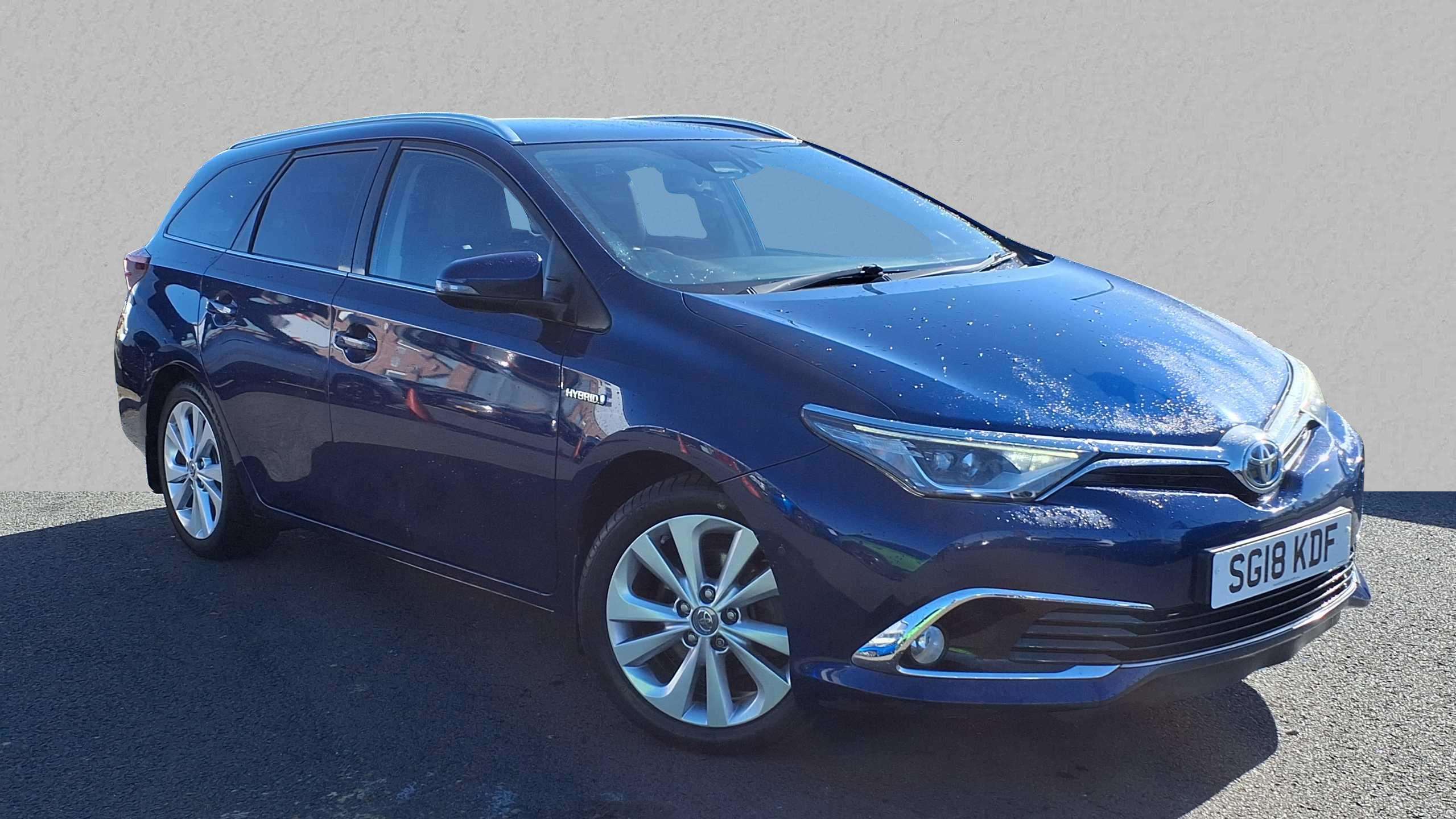 Main listing image - Toyota Auris Touring Sport