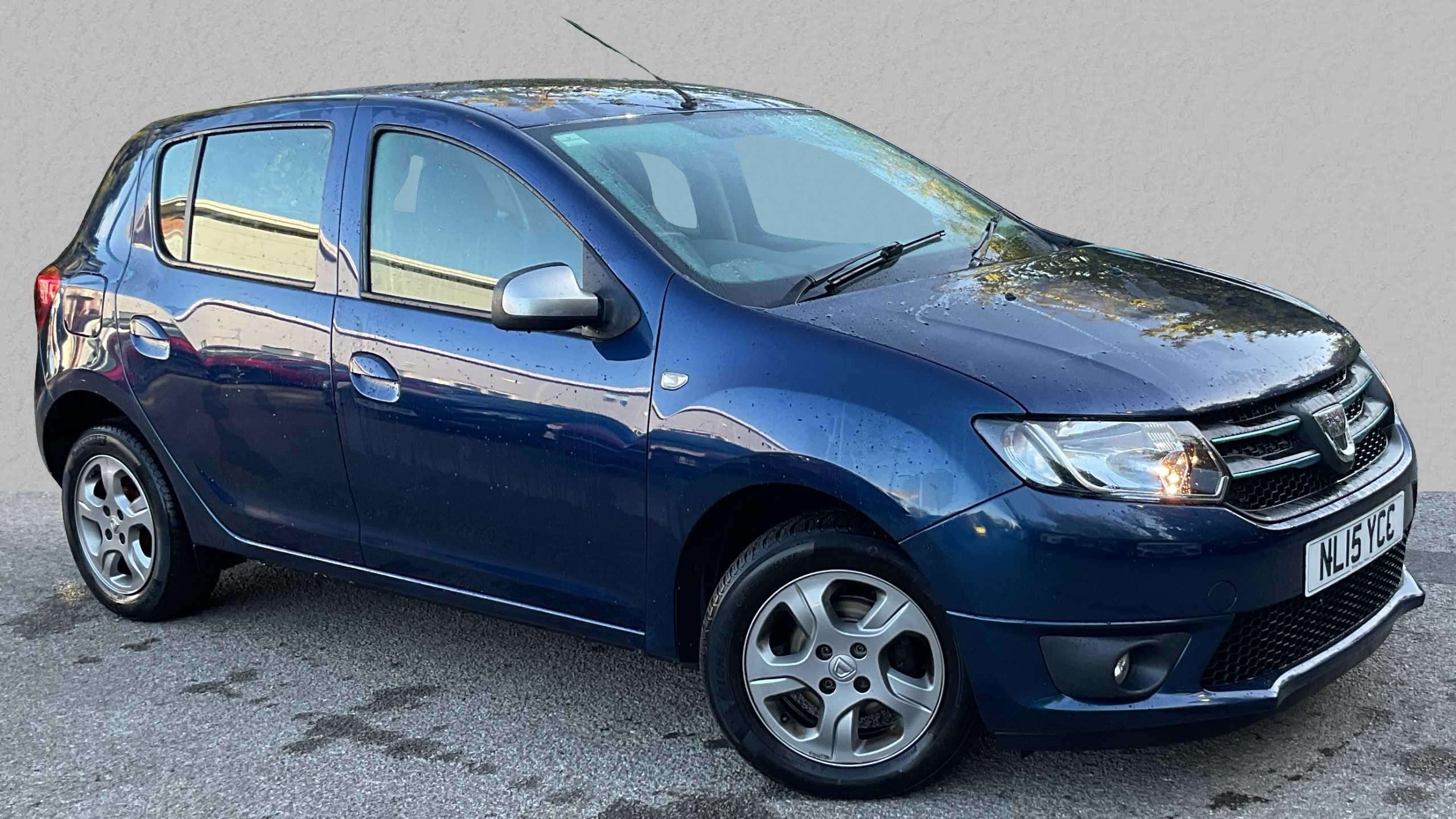 Main listing image - Dacia Sandero