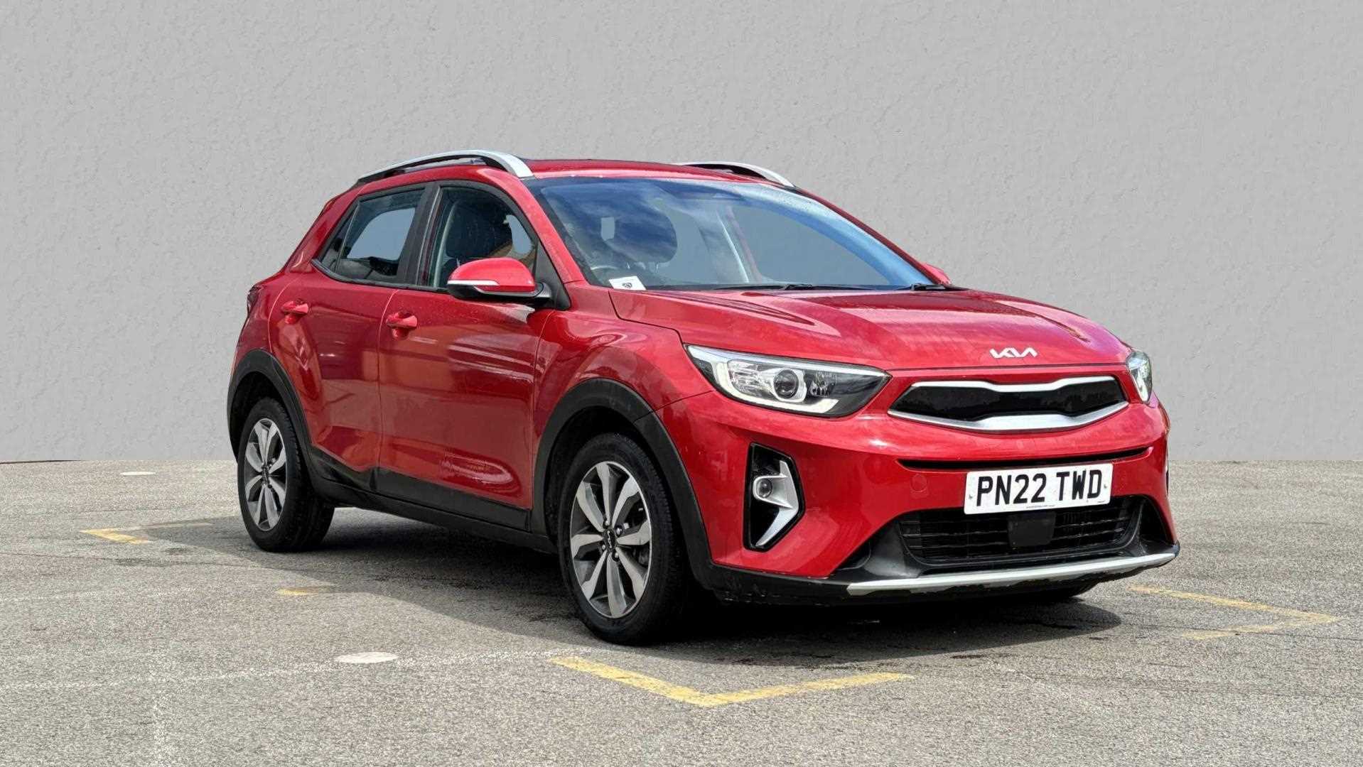 Main listing image - Kia Stonic