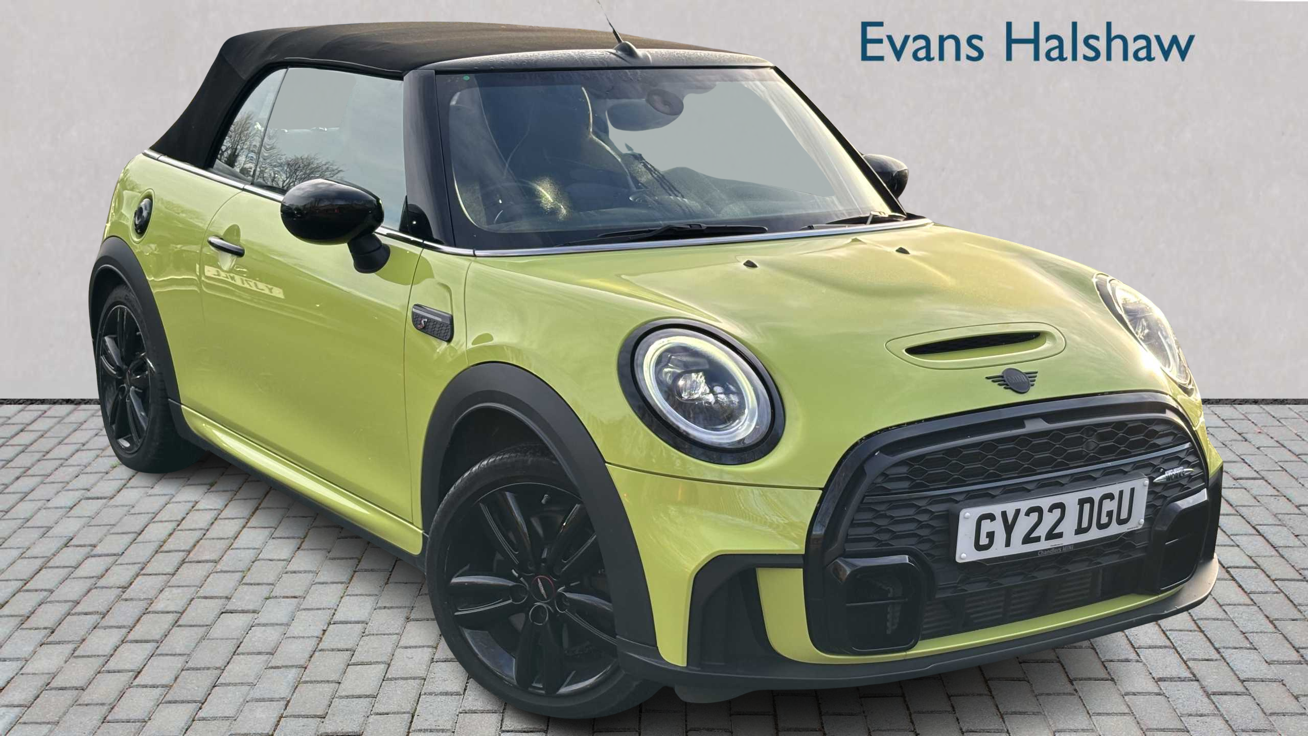 Main listing image - MINI Convertible