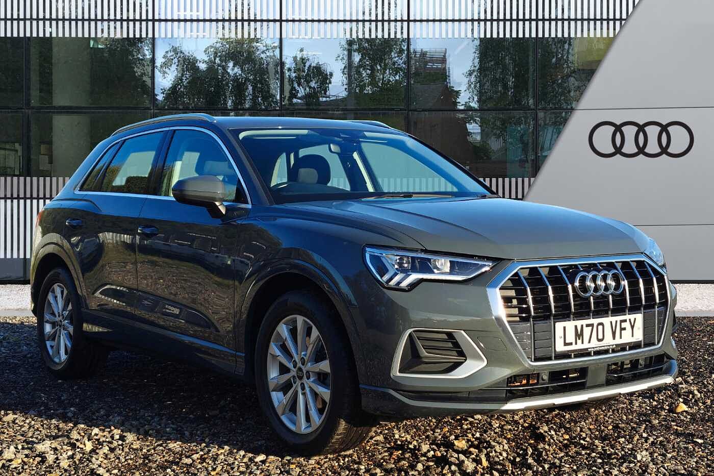 Main listing image - Audi Q3