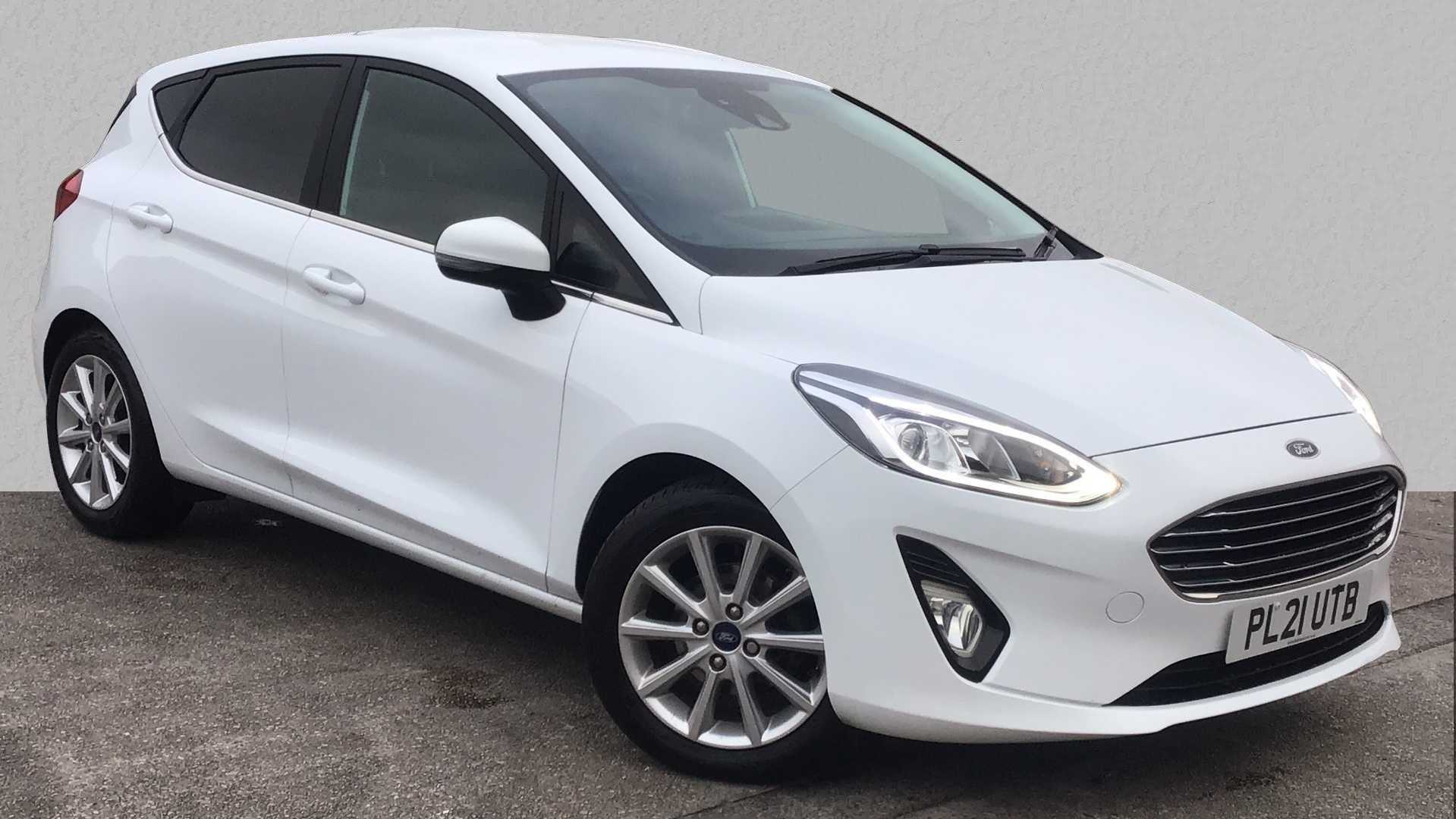 Main listing image - Ford Fiesta