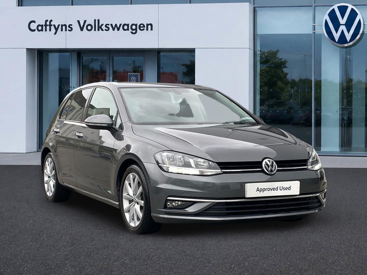Main listing image - Volkswagen Golf