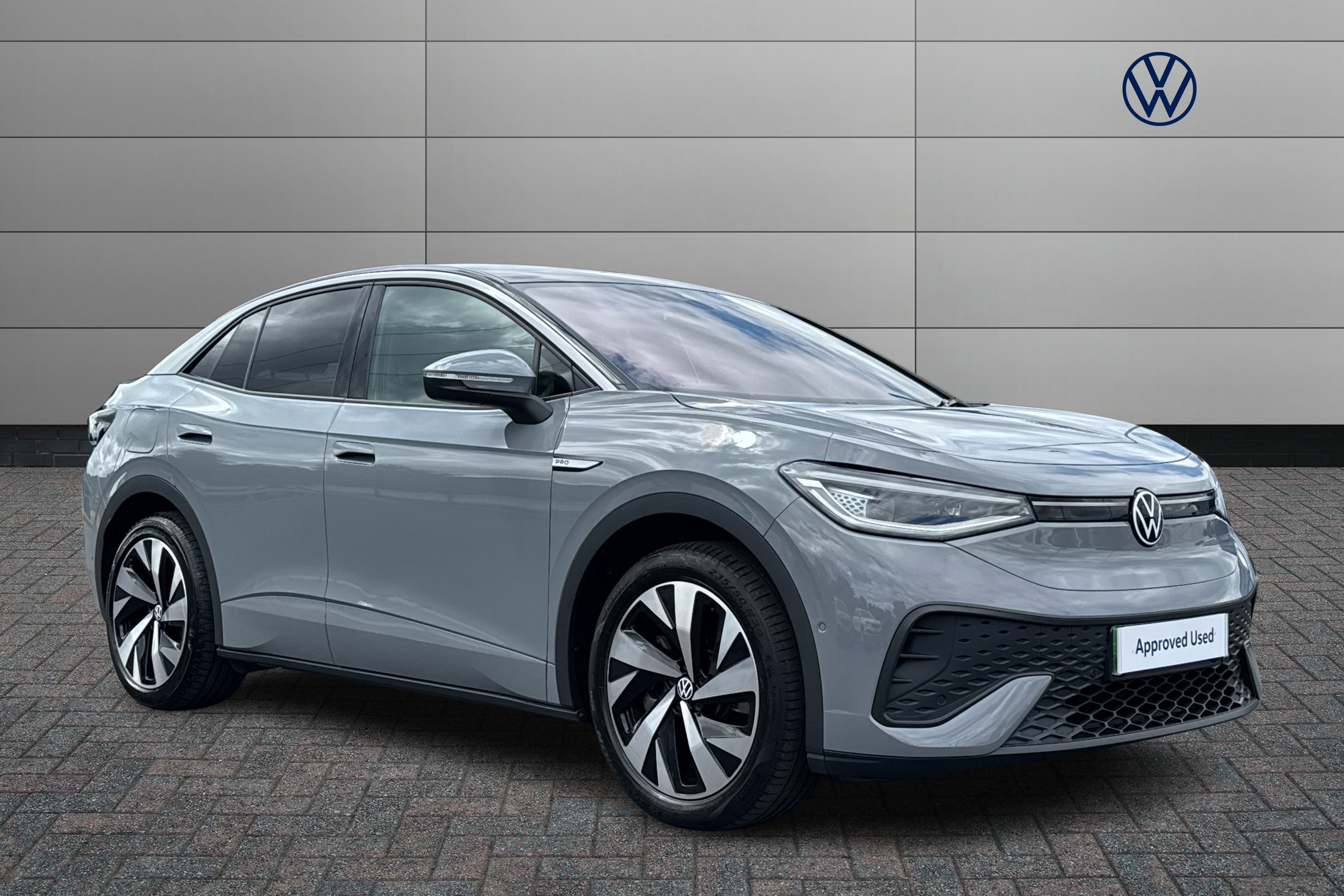 Main listing image - Volkswagen ID.5