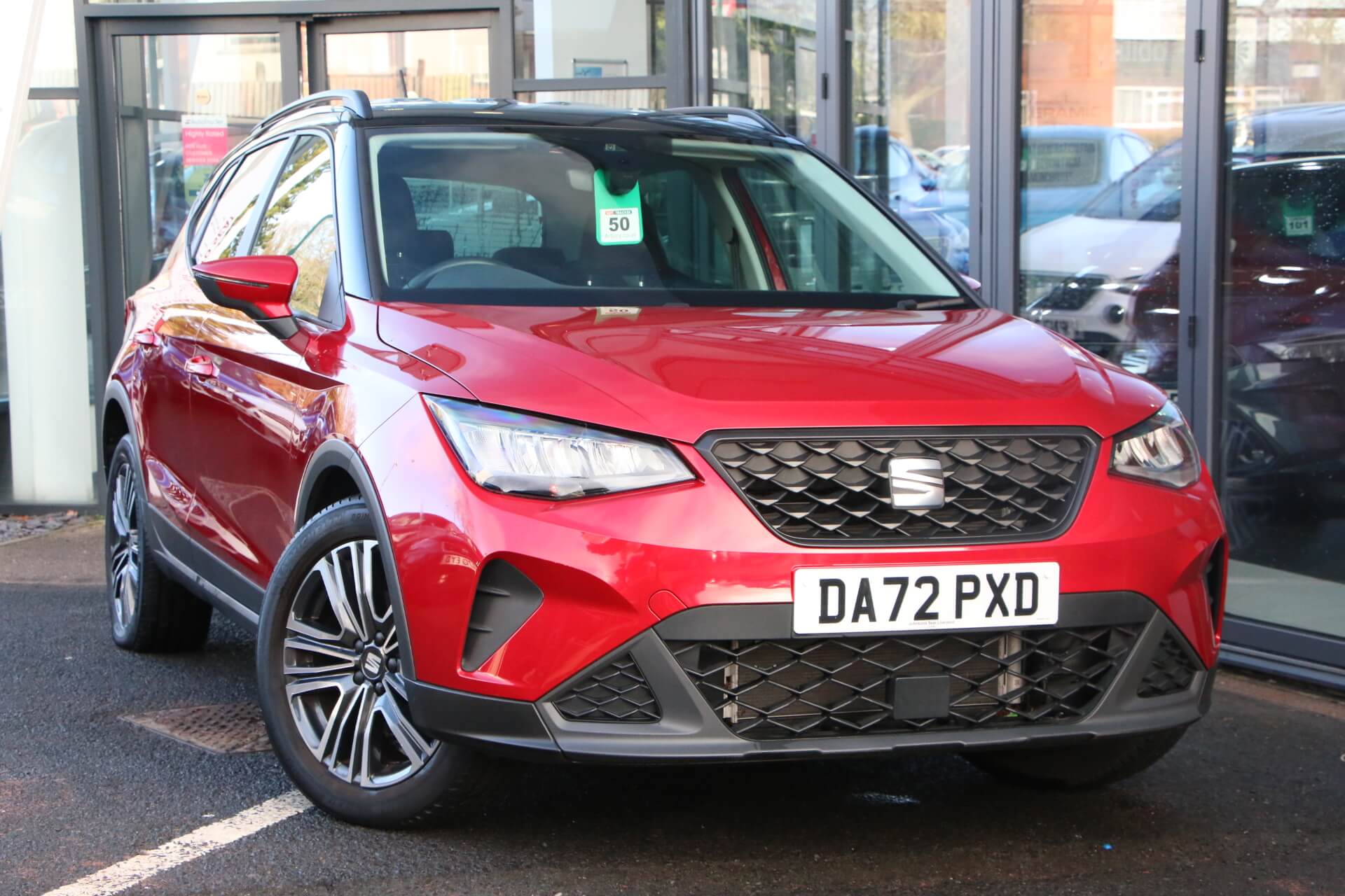 Main listing image - SEAT Arona