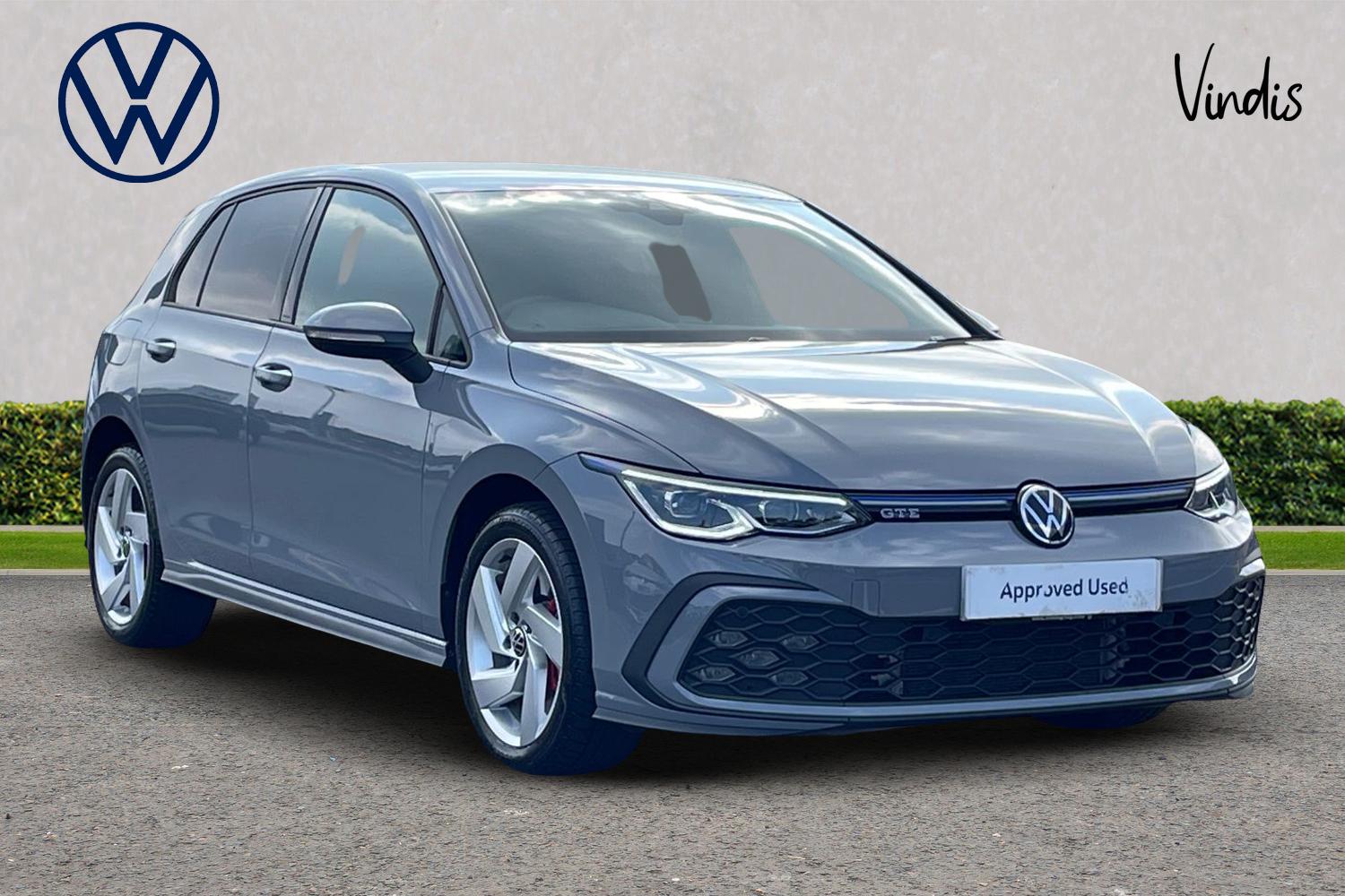 Main listing image - Volkswagen Golf GTE