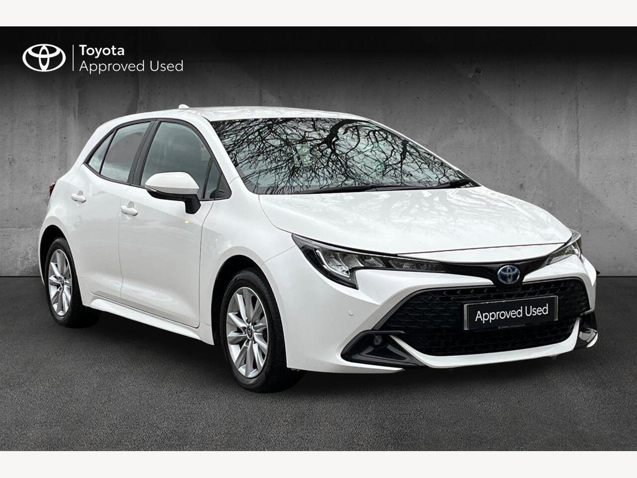 Main listing image - Toyota Corolla