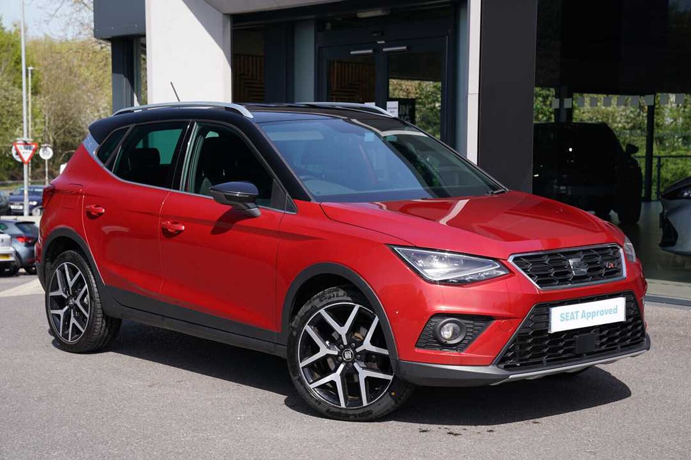 Main listing image - SEAT Arona