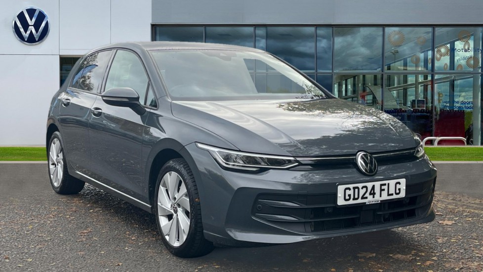 Main listing image - Volkswagen Golf