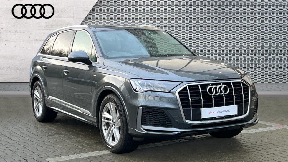 Main listing image - Audi Q7