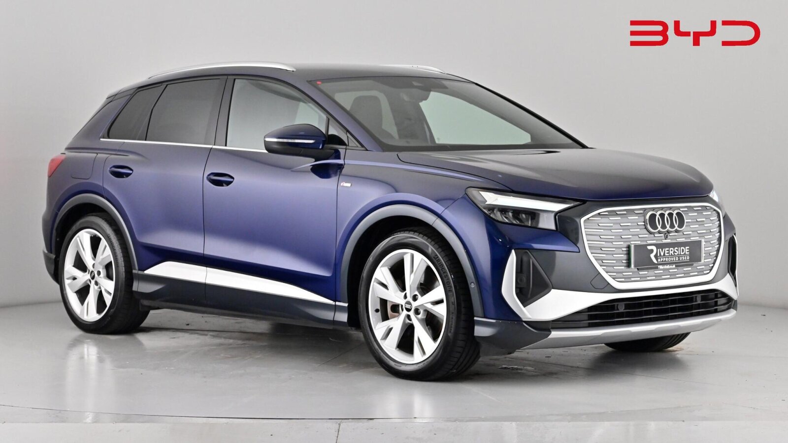 Main listing image - Audi Q4
