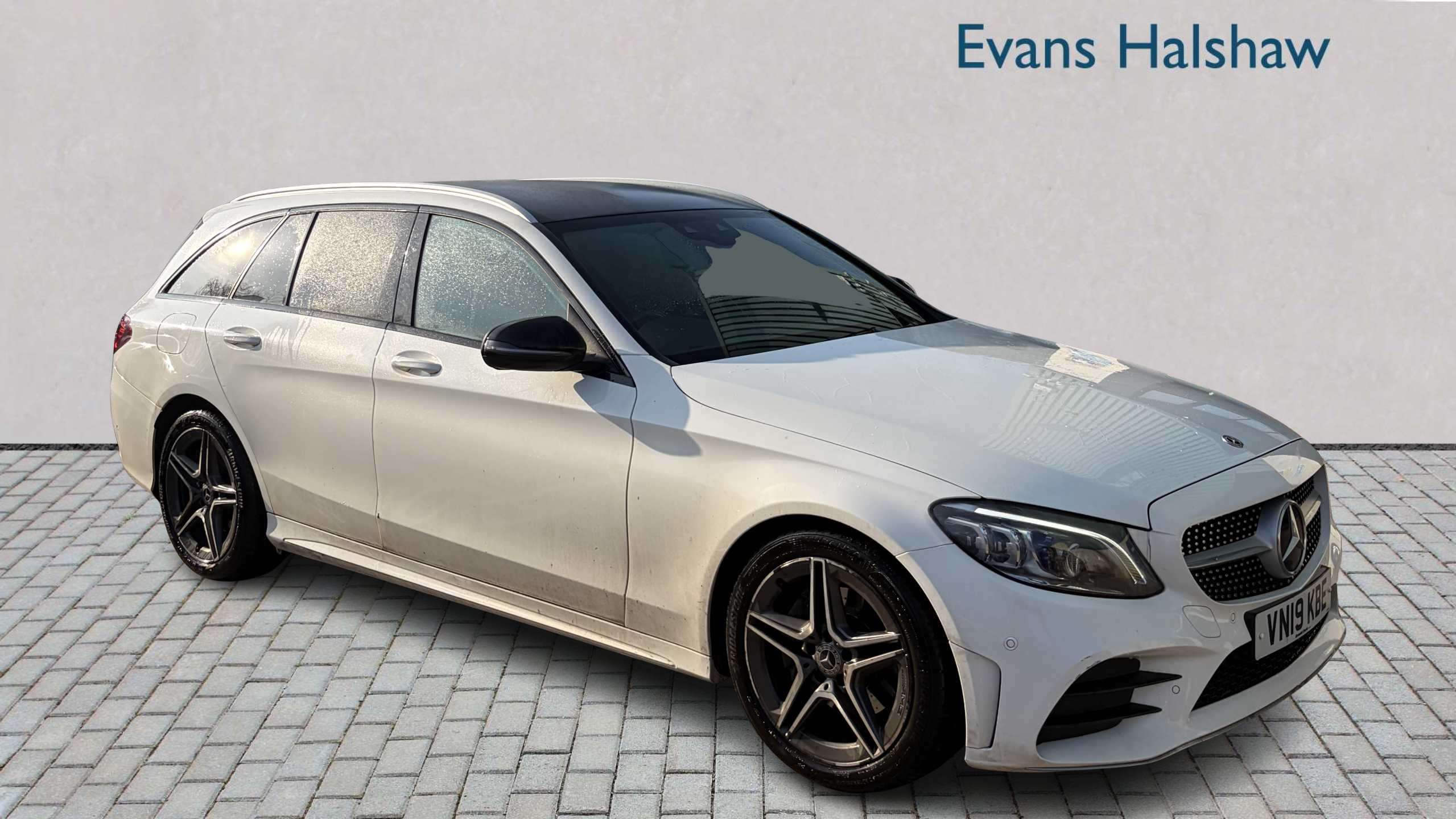 Main listing image - Mercedes-Benz C-Class Estate