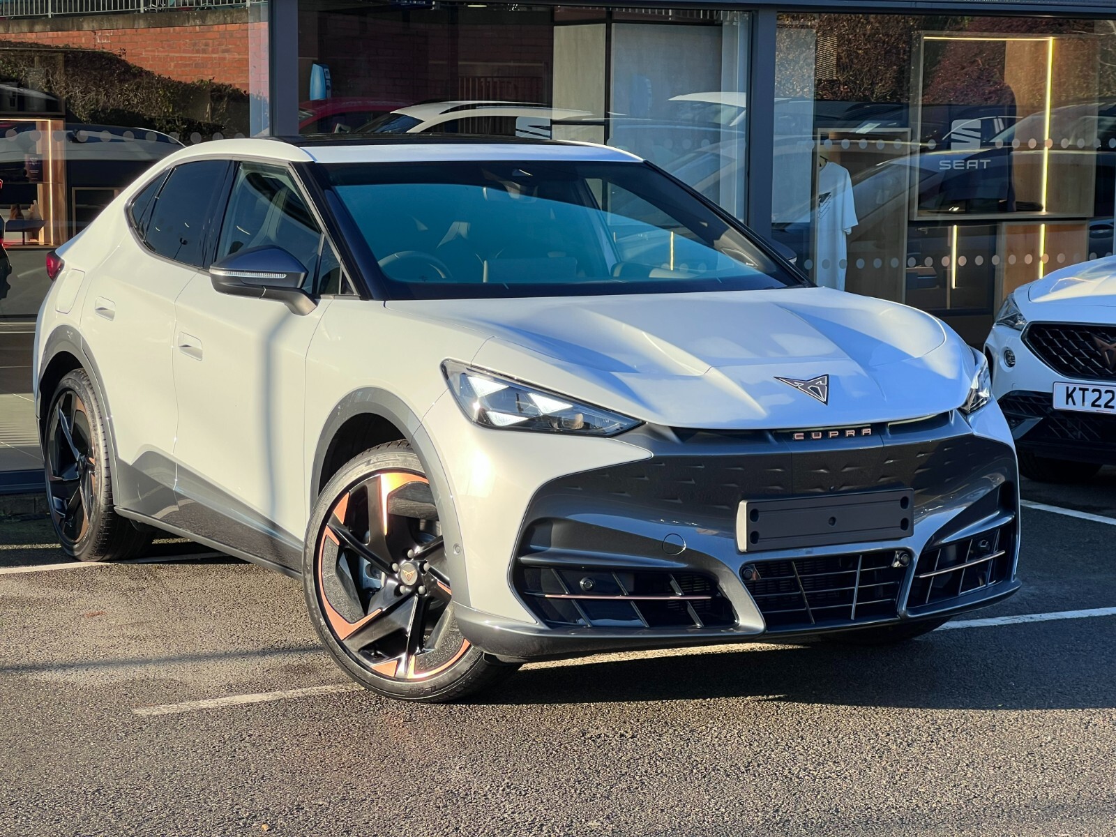 Main listing image - Cupra Tavascan