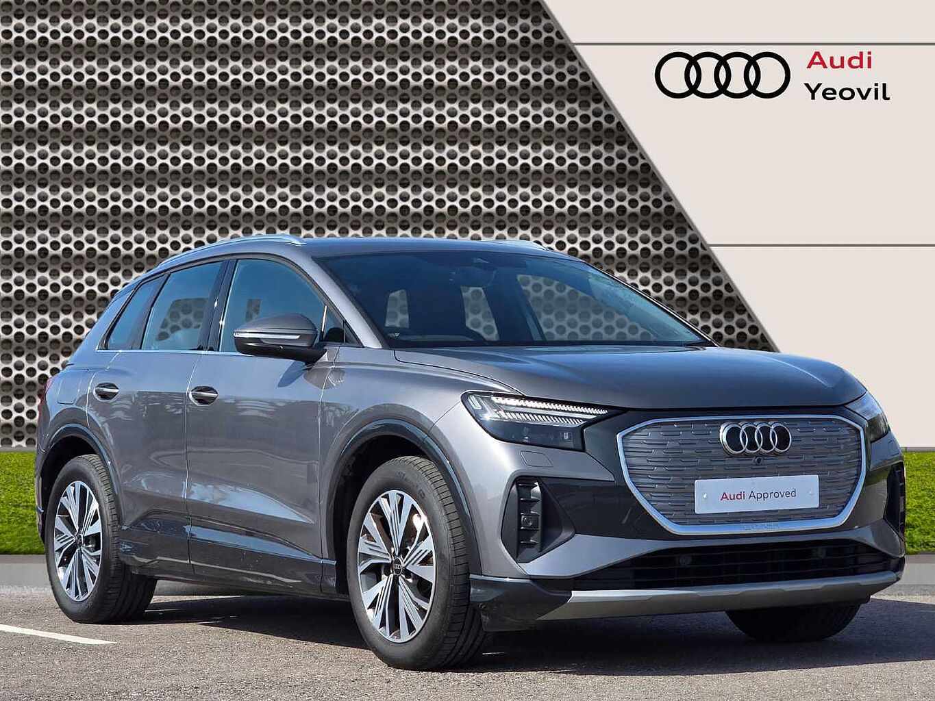 Main listing image - Audi Q4