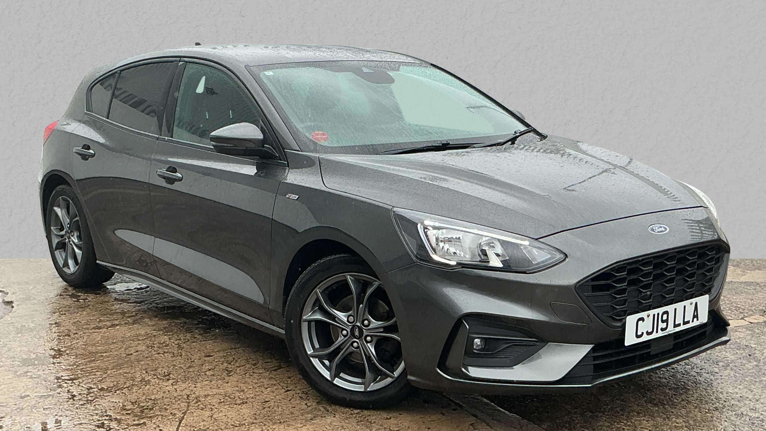 Main listing image - Ford Focus