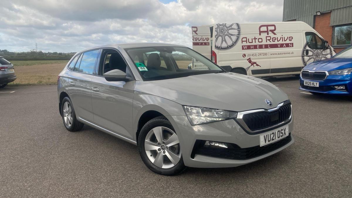Main listing image - Skoda Scala