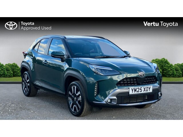 Main listing image - Toyota Yaris Cross