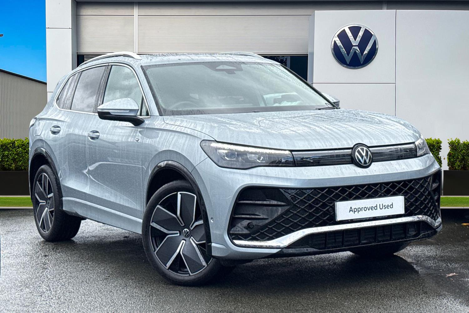 Main listing image - Volkswagen Tiguan