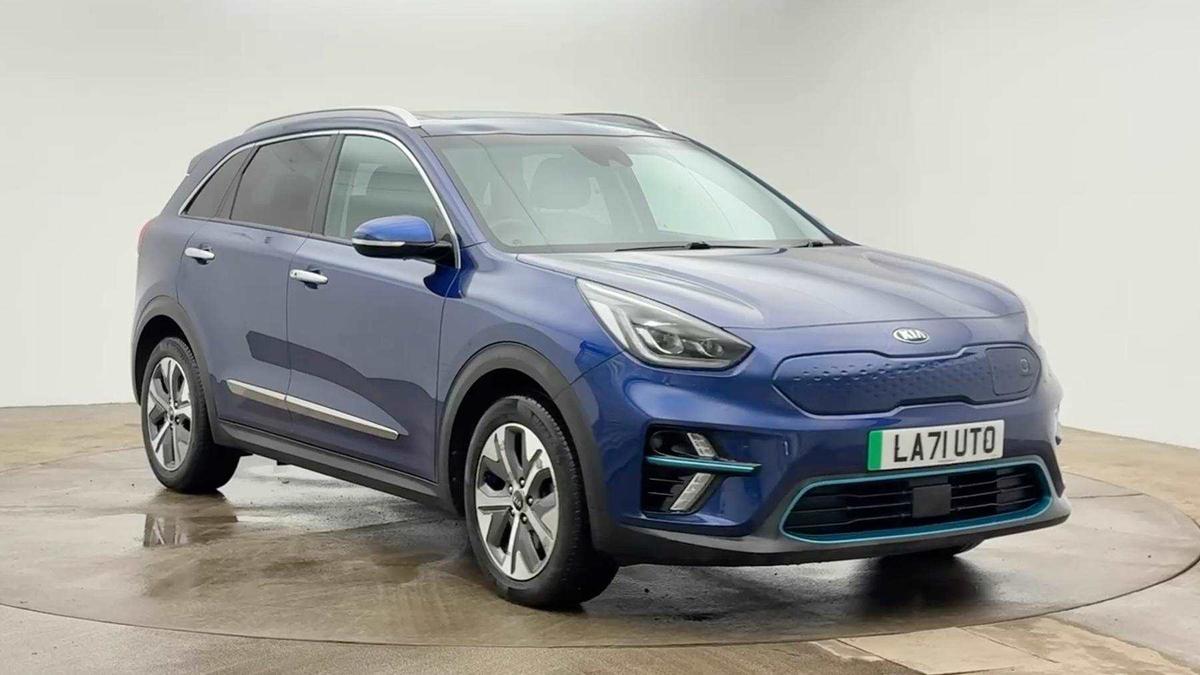 Main listing image - Kia e-Niro