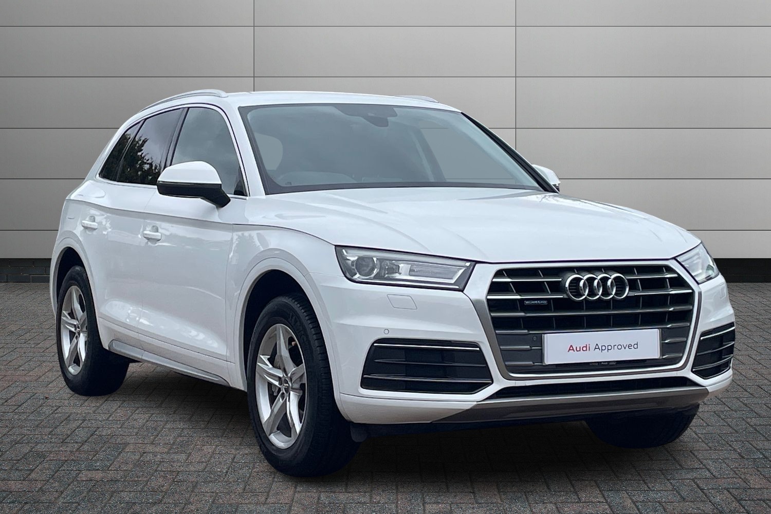 Main listing image - Audi Q5