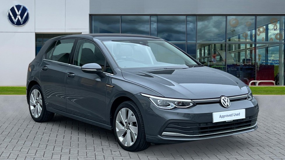 Main listing image - Volkswagen Golf