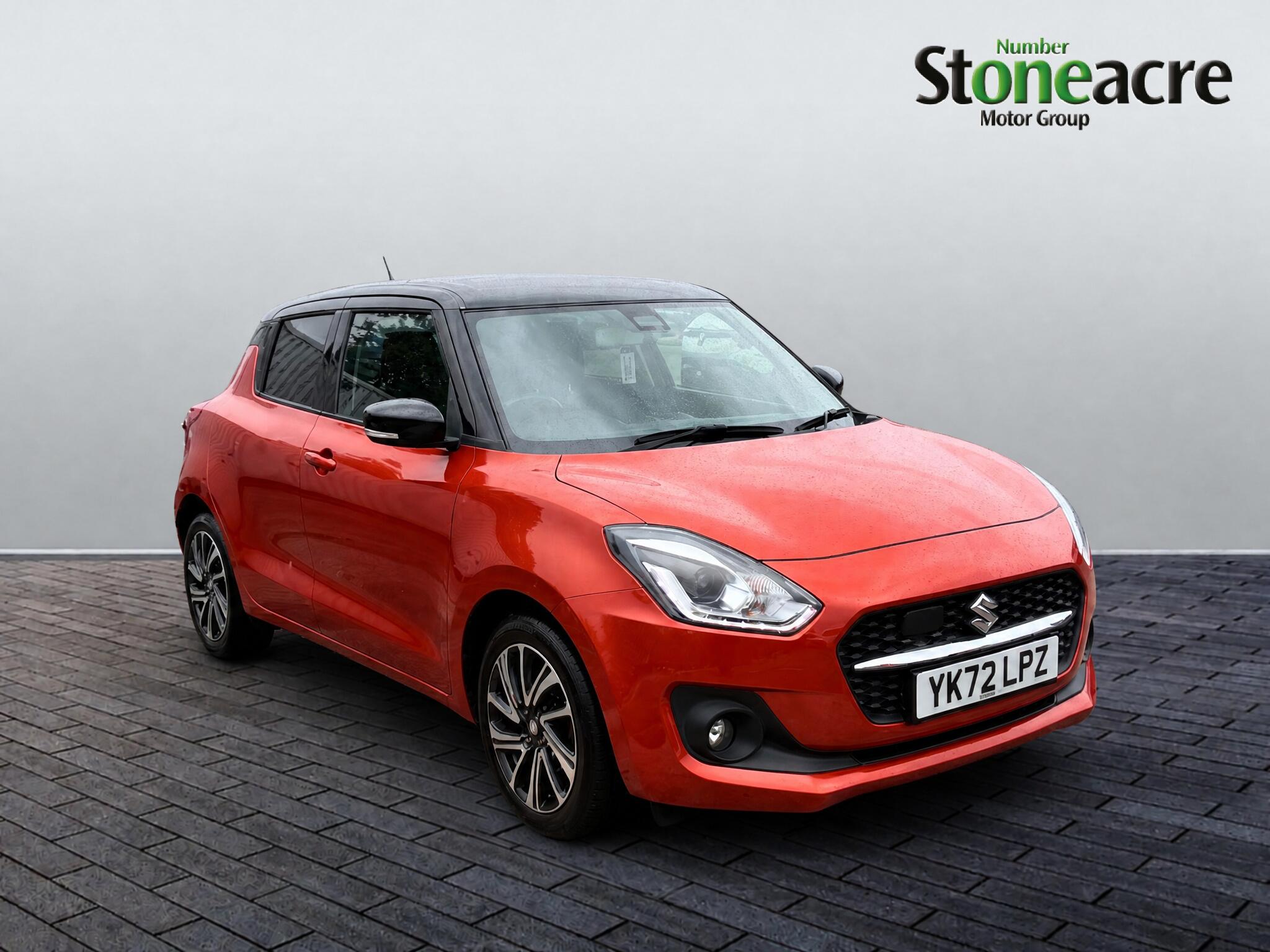 Main listing image - Suzuki Swift