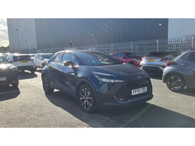 Main listing image - Toyota C-HR