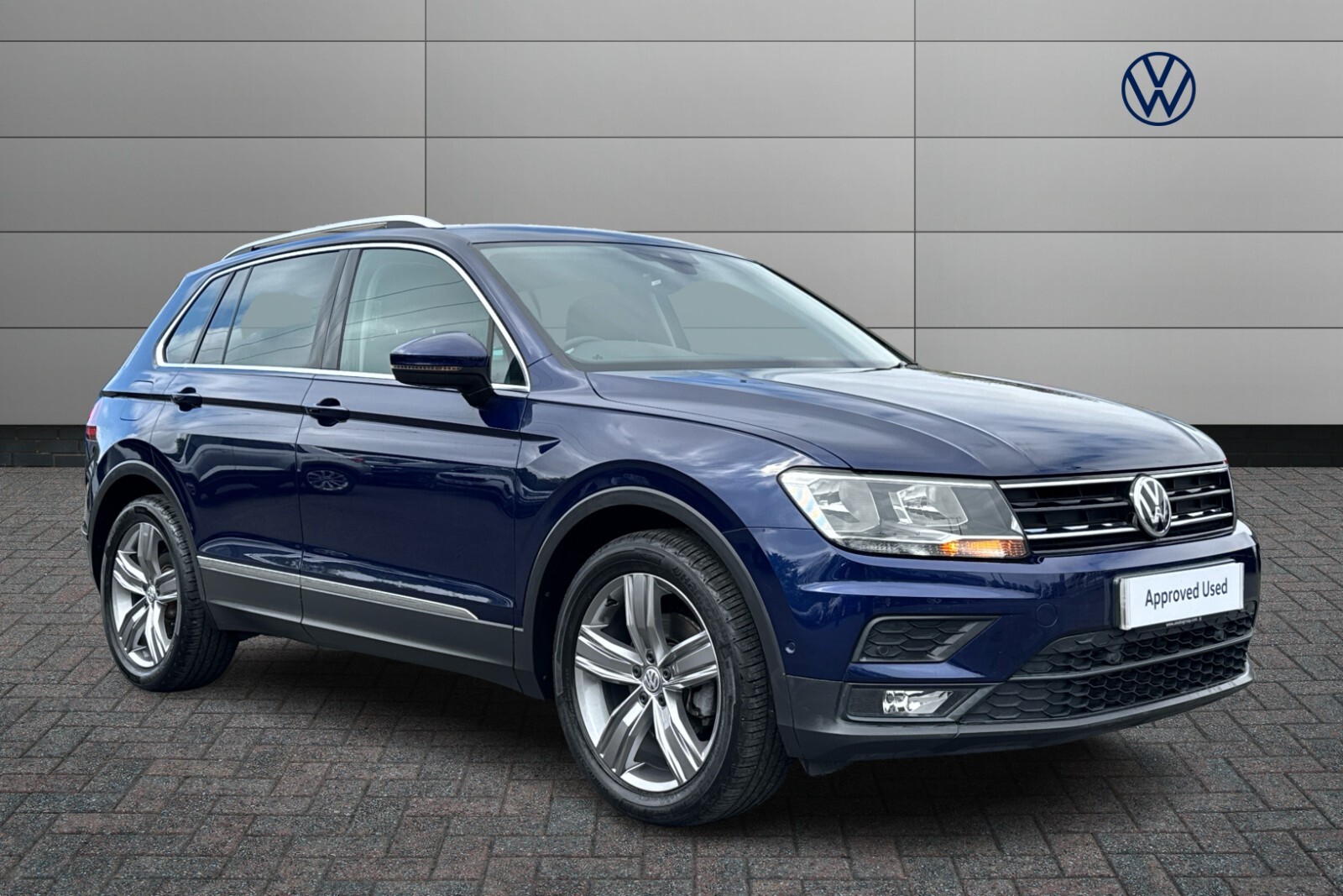 Main listing image - Volkswagen Tiguan