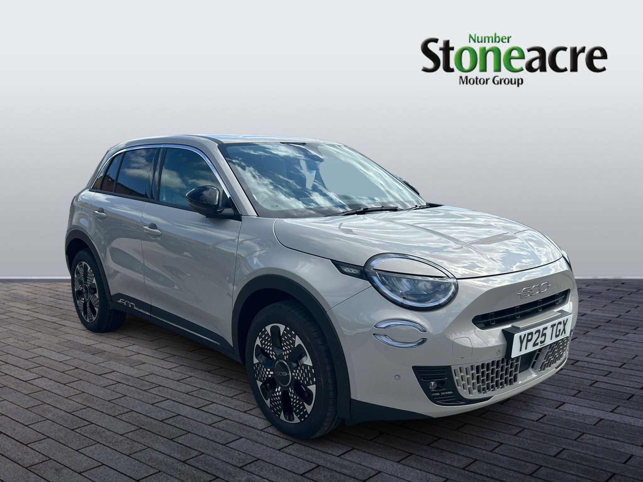 Main listing image - Fiat 600
