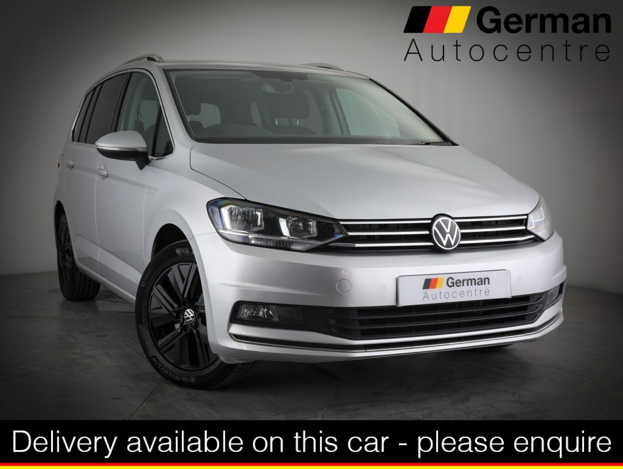 Main listing image - Volkswagen Touran