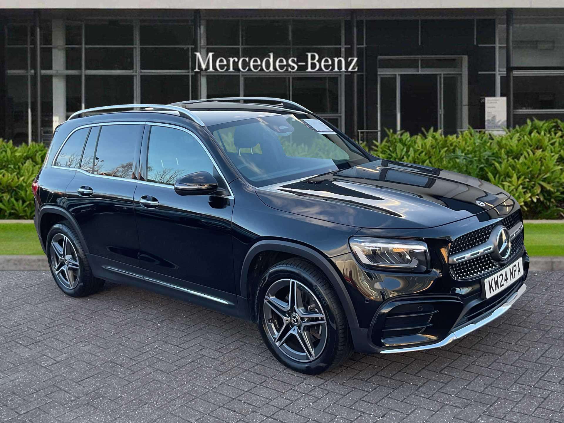 Main listing image - Mercedes-Benz GLB