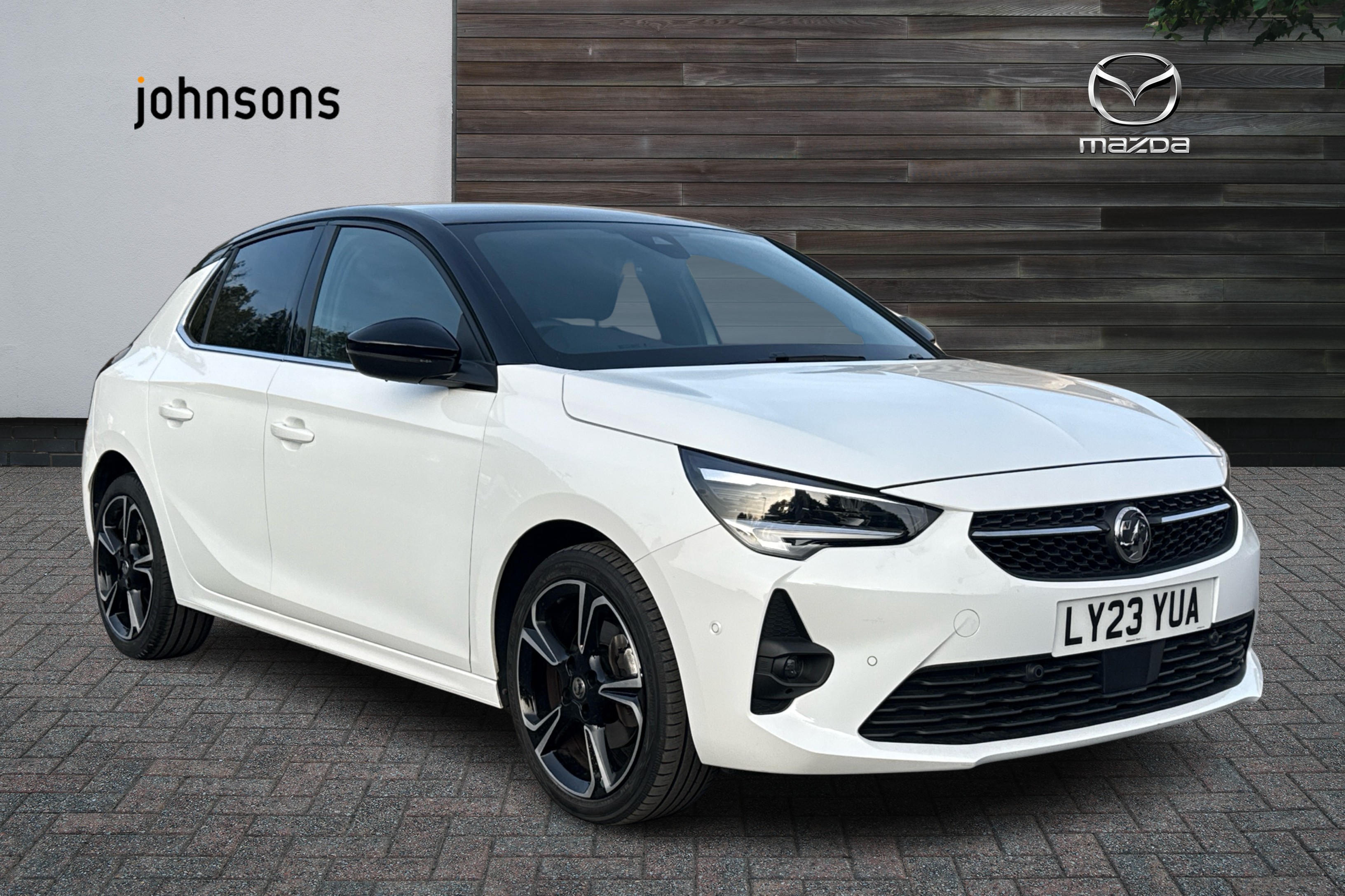 Main listing image - Vauxhall Corsa