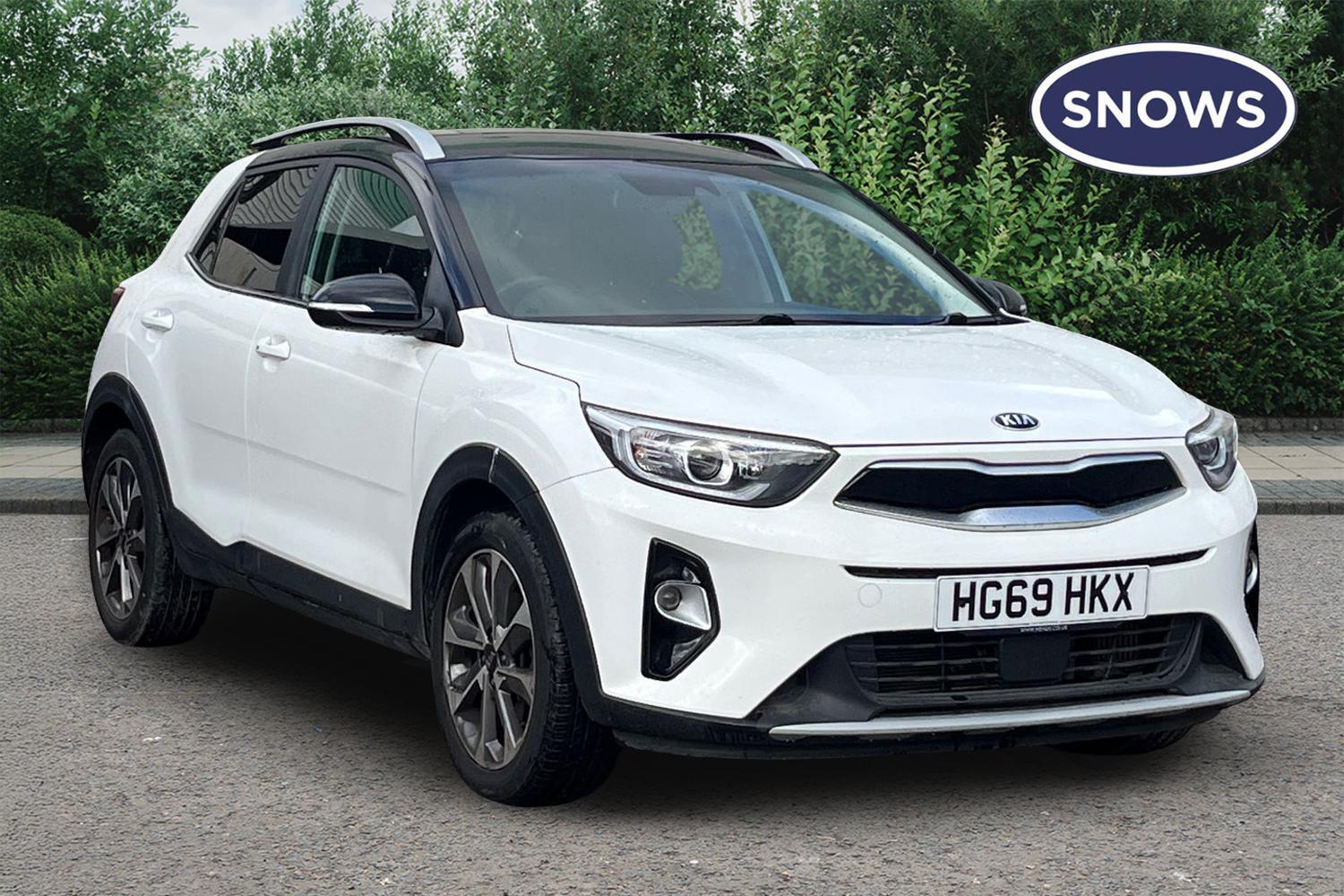 Main listing image - Kia Stonic