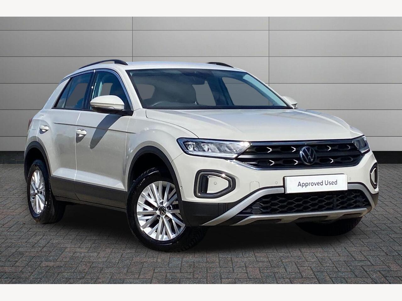 Main listing image - Volkswagen T-Roc