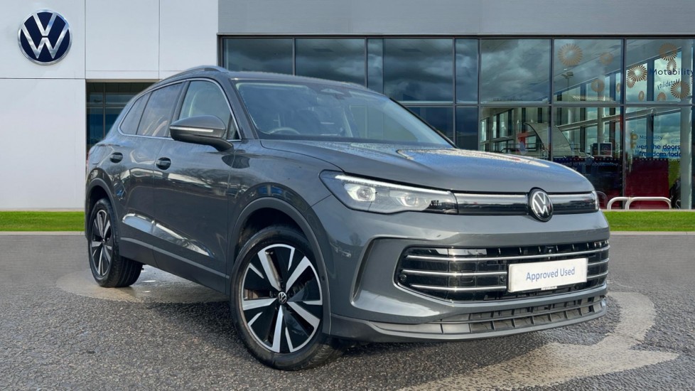 Main listing image - Volkswagen Tiguan