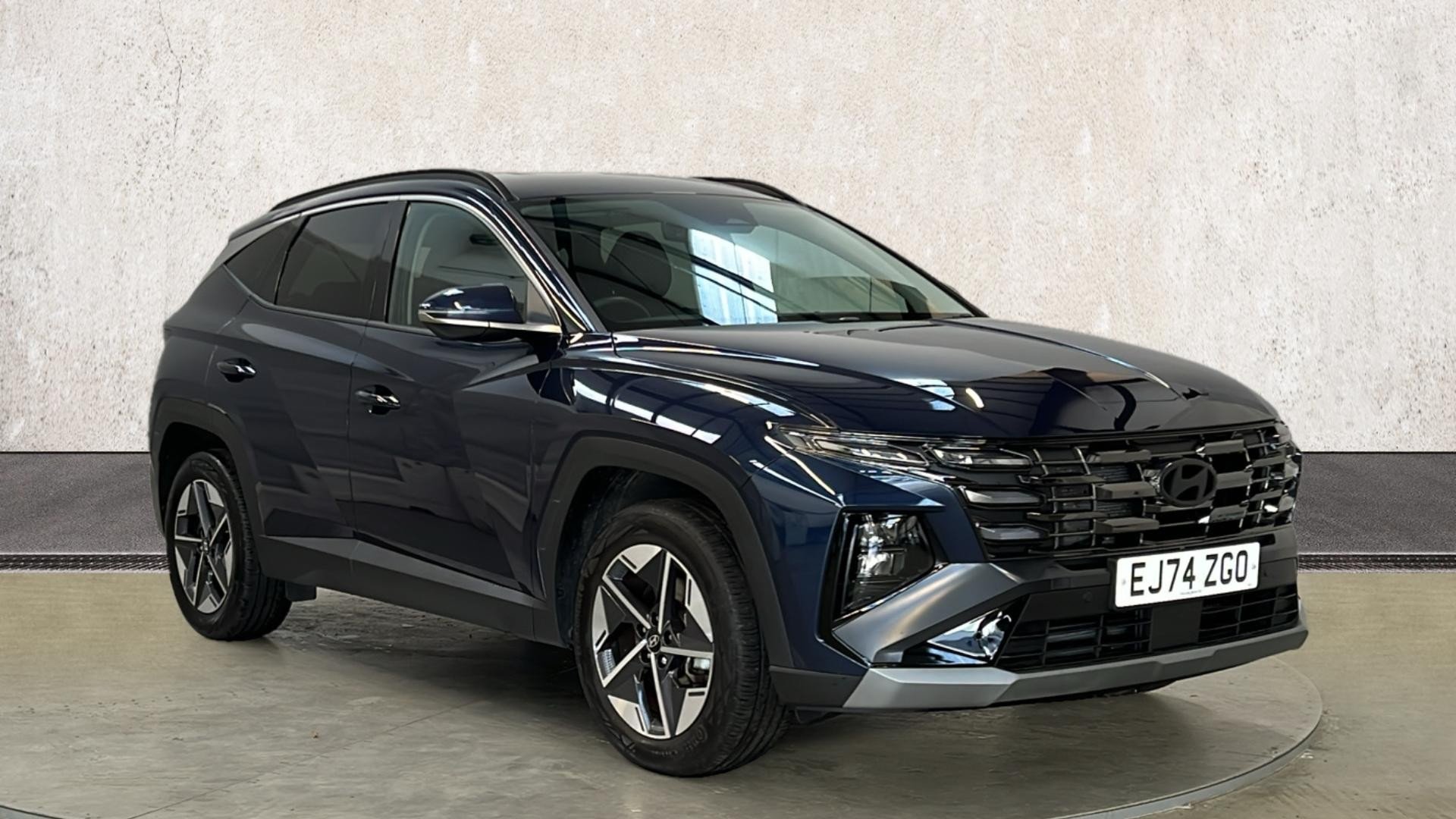 Main listing image - Hyundai Tucson