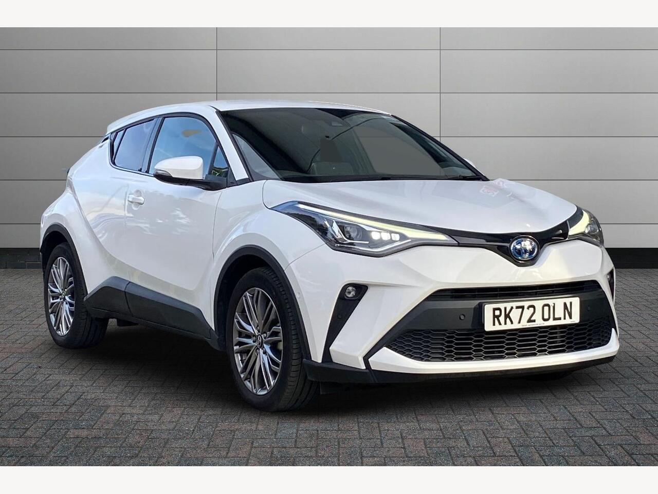 Main listing image - Toyota C-HR