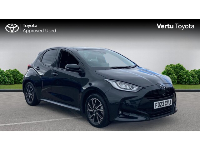Main listing image - Toyota Yaris