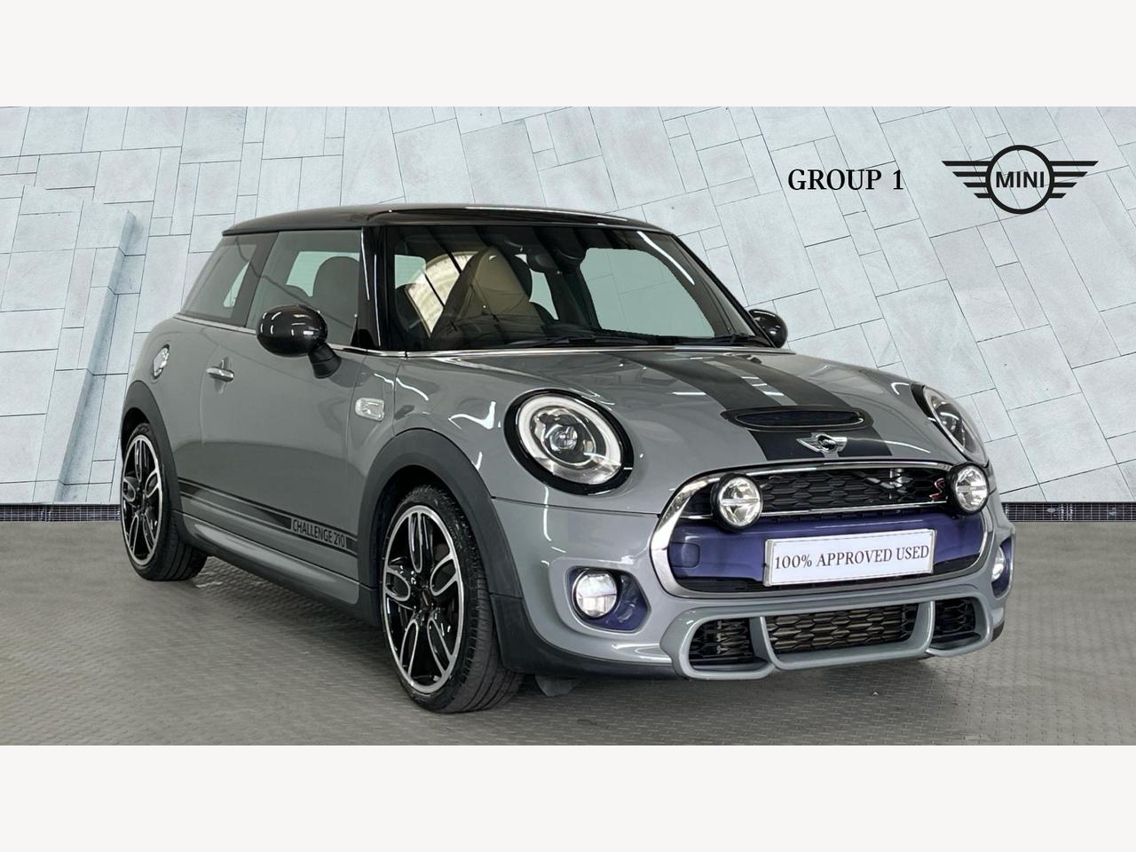 Main listing image - MINI Hatchback