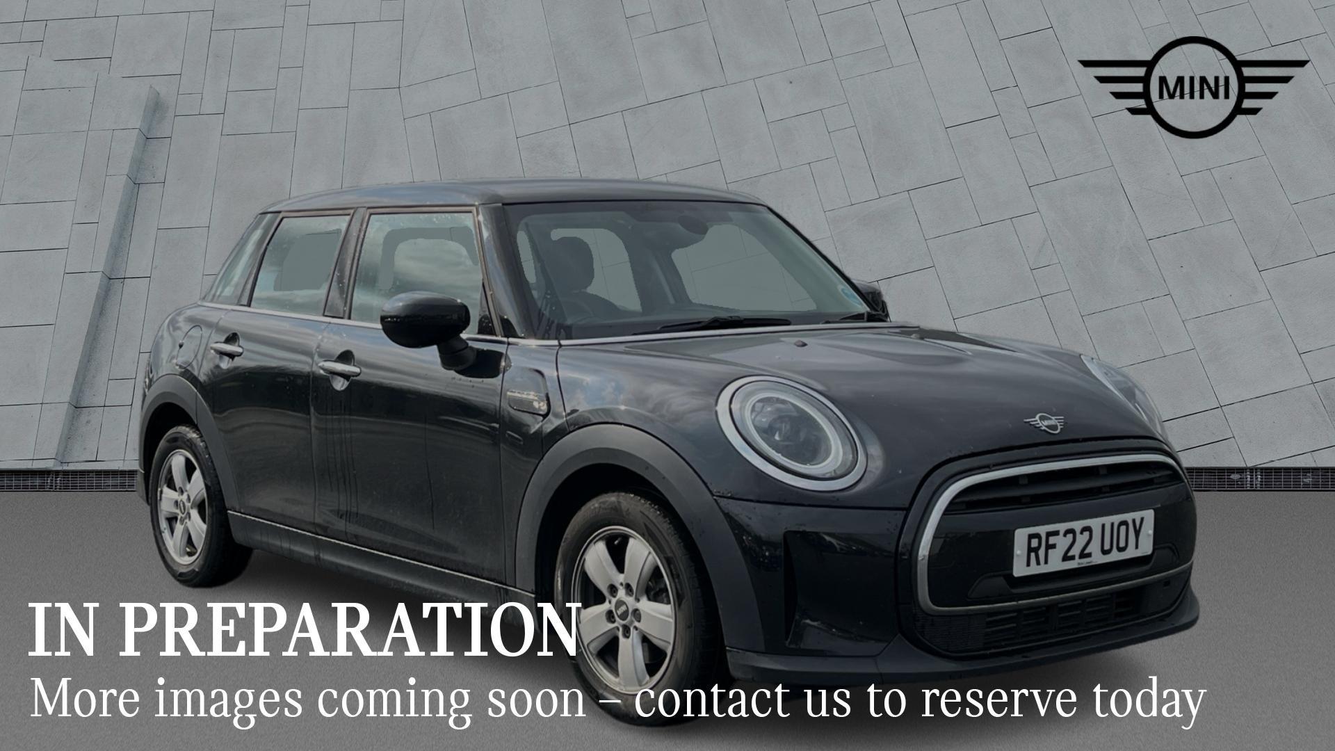 Main listing image - MINI Hatchback 5dr