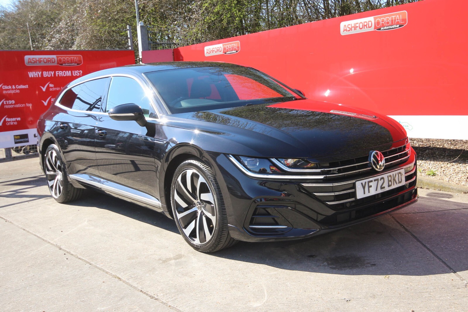 Main listing image - Volkswagen Arteon Shooting Brake