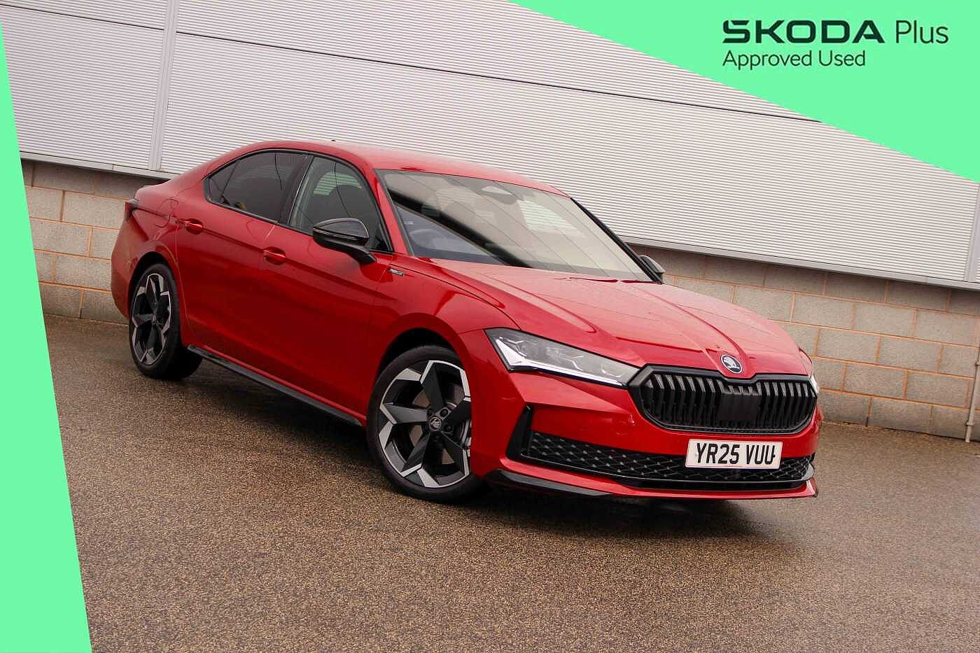 Main listing image - Skoda Superb