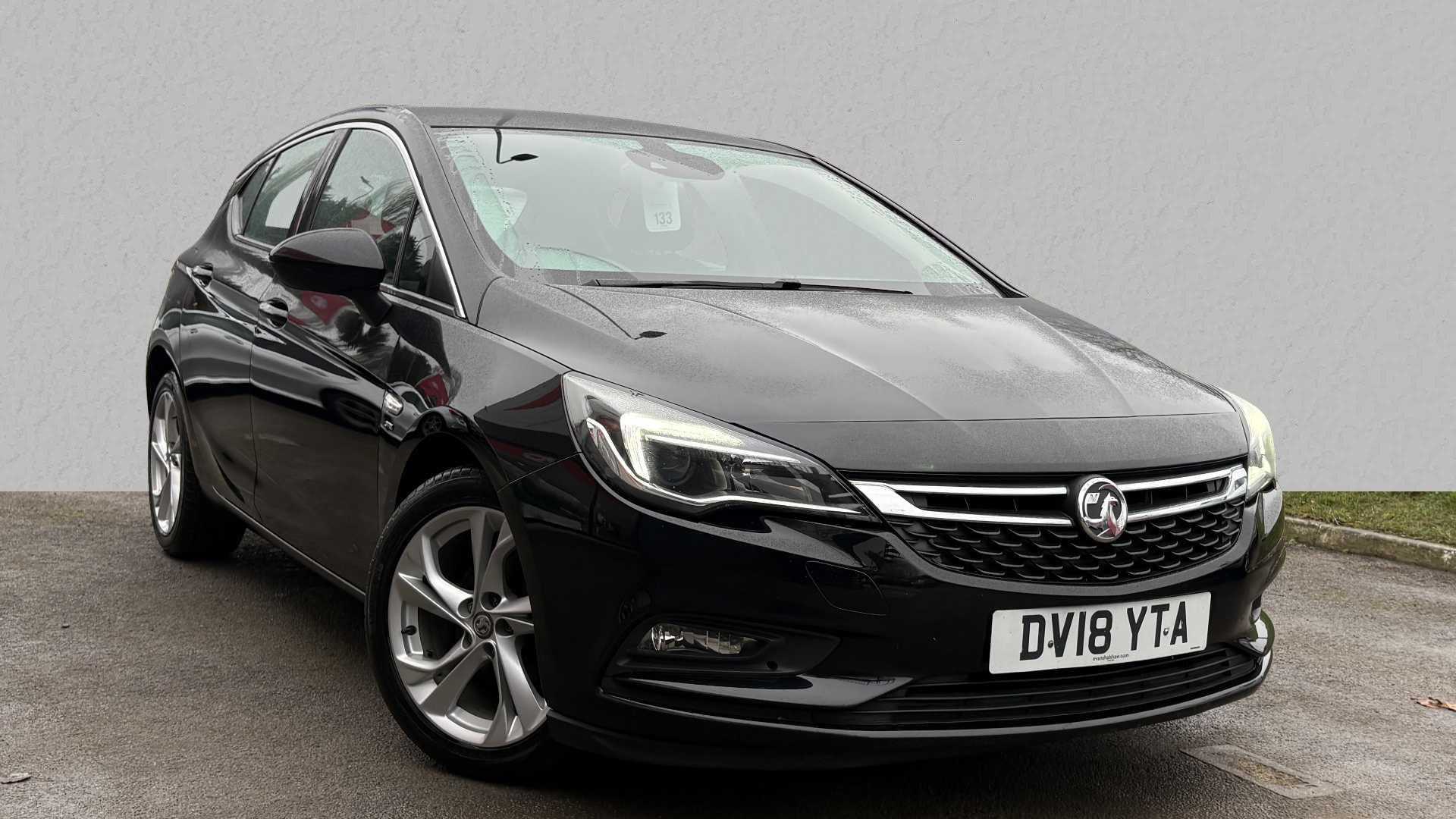 Main listing image - Vauxhall Astra