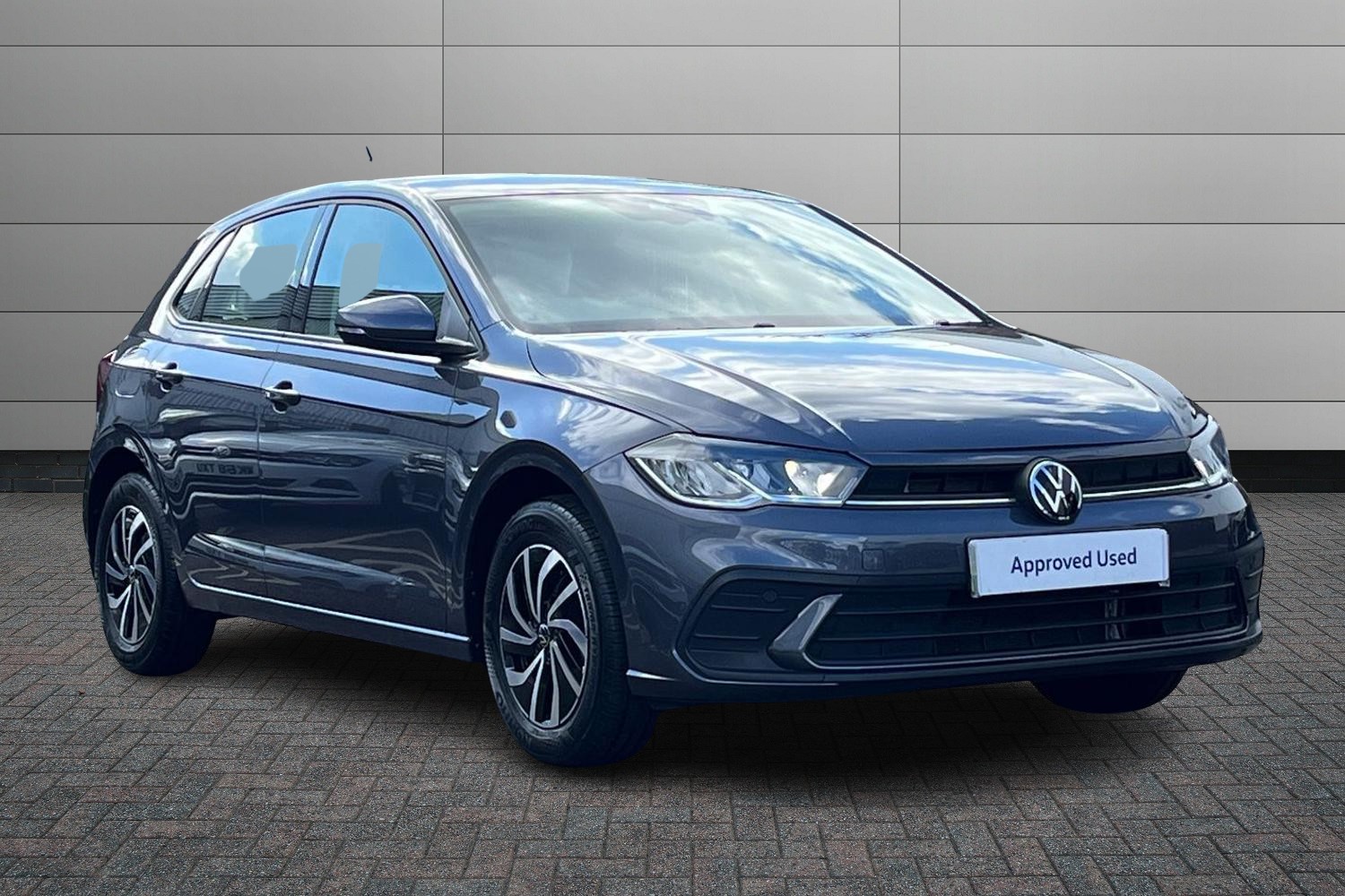 Main listing image - Volkswagen Polo